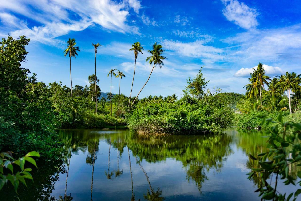 Butterfly Garden Villa Laem Set Beach Buitenkant foto
